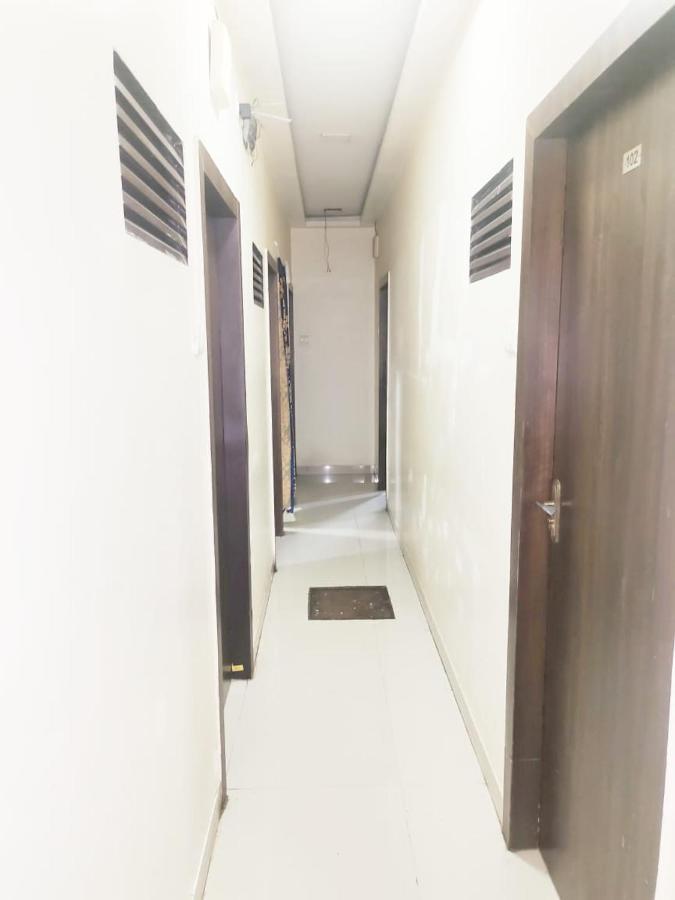 Hotel Golden Galaxy - Santacruz East Mumbai Exterior foto